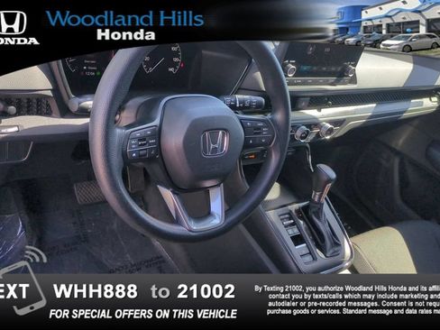 Used 2024 Honda CR-V EX image 9