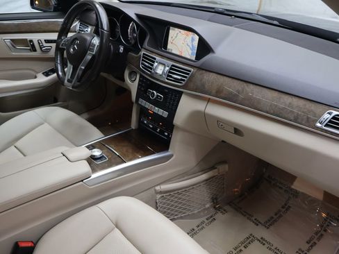 Used 2015 Mercedes-Benz E 350 4MATIC Sedan w/ Premium 1 Package image 10