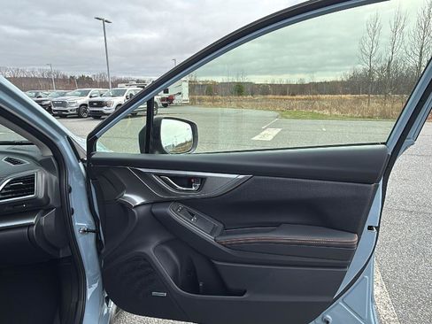 Used 2023 Subaru Crosstrek 2.5i Limited image 18