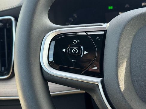 New 2026 Volvo XC90 T8 Plus w/ Protection Package Premier image 11