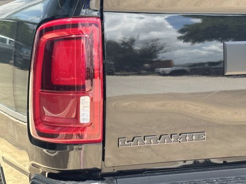 New 2026 RAM 2500 Laramie w/ Night Edition AWD/4WD image 5