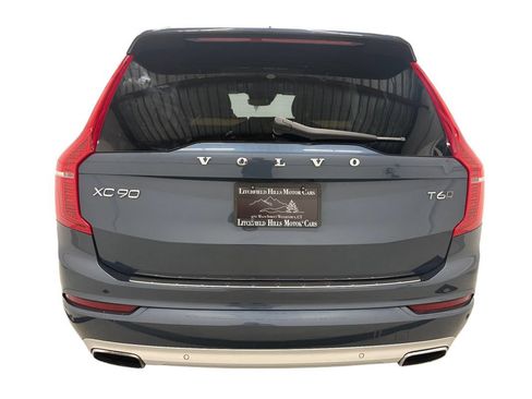 Used 2018 Volvo XC90 T6 Momentum w/ Convenience Package AWD/4WD image 5