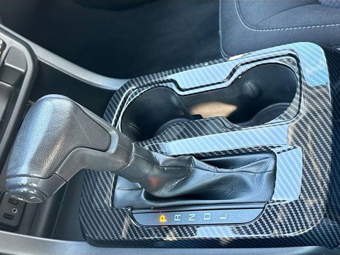 Used 2020 Chevrolet Colorado LT w/ Safety Package image 22