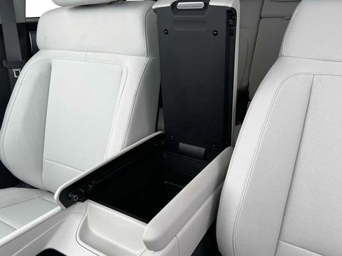 New 2026 Hyundai Santa Fe SE image 19