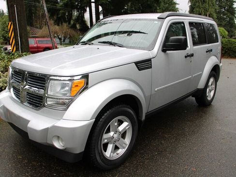 Used 2007 Dodge Nitro SXT image 1