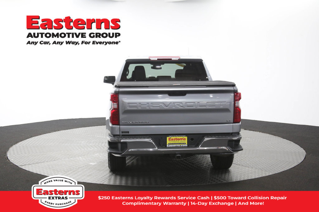 Used 2024 Chevrolet Silverado 1500 LT AWD/4WD image 41