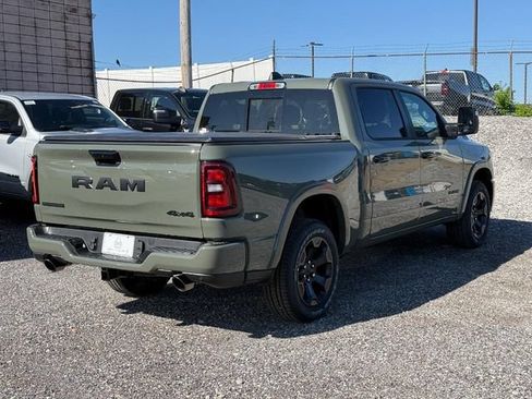 New 2026 RAM 1500 Big Horn AWD/4WD image 3