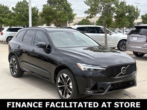 Used 2026 Volvo XC60 B5 Plus w/ Protection Package Premier image 5