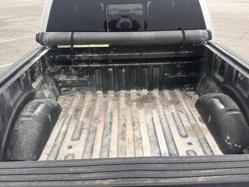 Used 2017 Ford F150 XLT w/ Equipment Group 302A Luxury image 16