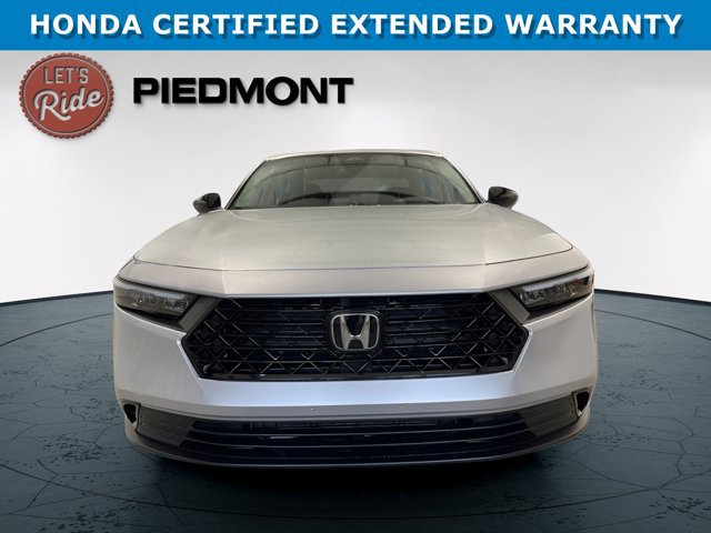 Used 2025 Honda Accord SE image 9