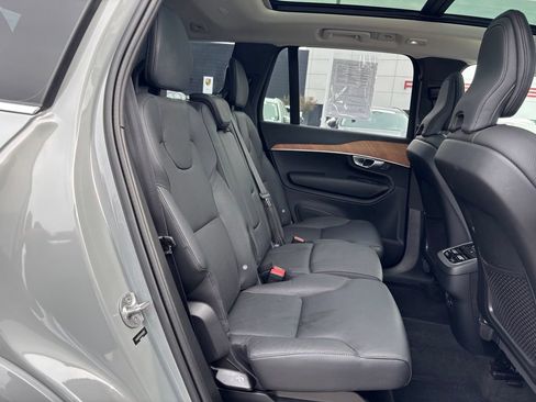 Certified 2024 Volvo XC90 B6 Plus AWD/4WD image 25