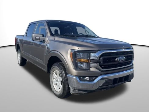 Used 2023 Ford F150 XLT w/ Trailer Tow Package image 8