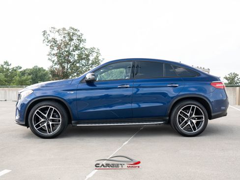 Used 2019 Mercedes-Benz GLE 43 AMG 4MATIC w/ Premium 3 Package image 4
