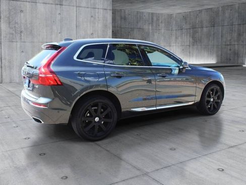 Used 2018 Volvo XC60 T6 Inscription w/ Luxury Seat Package AWD/4WD image 7