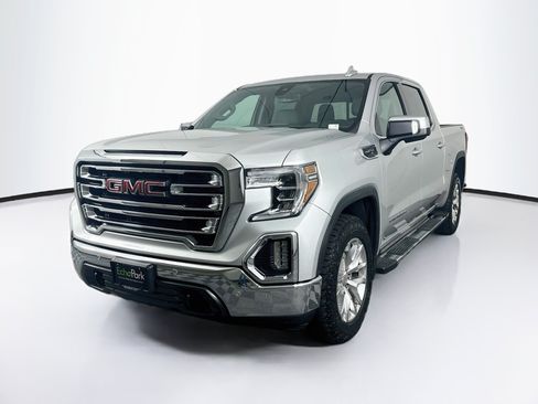 Used 2021 GMC Sierra 1500 SLT w/ SLT Premium Plus Package AWD/4WD image 3