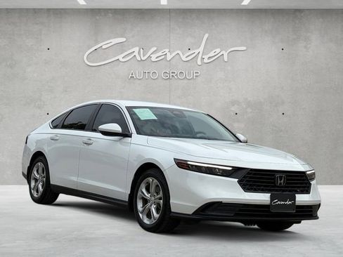 Used 2023 Honda Accord LX image 2