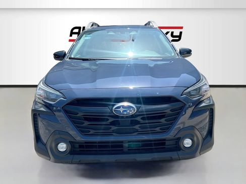 Used 2025 Subaru Outback Onyx Edition XT w/ Popular Package #2 AWD/4WD image 2