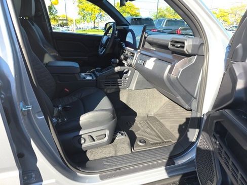 New 2025 Toyota 4Runner TRD Off-Road Premium image 8