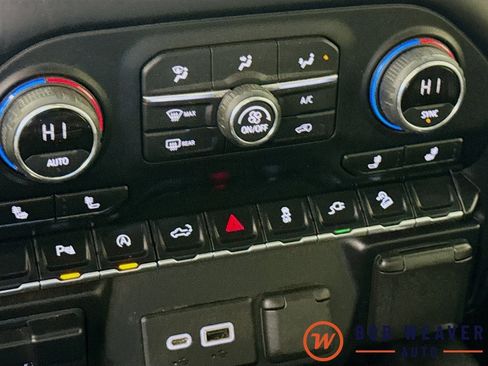 Used 2021 Chevrolet Silverado 1500 LT Trail Boss w/ LT Trail Boss Premium Package image 21