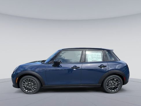 New 2026 MINI Cooper S image 2