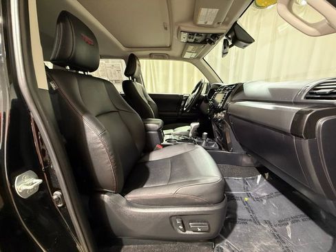 Certified 2023 Toyota 4Runner TRD Off-Road Premium w/ Moonroof Package image 23