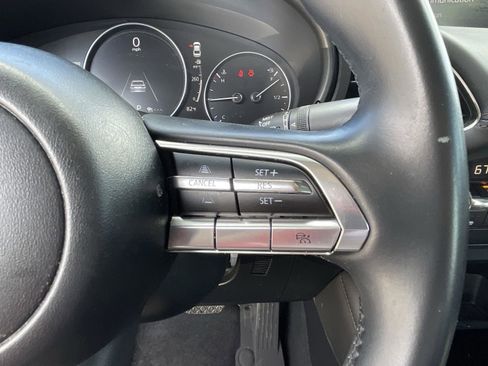 Used 2019 MAZDA MAZDA3 Sedan w/ Preferred Package image 27