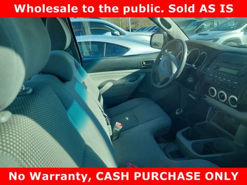 Used 2005 Toyota Tacoma 2WD Regular Cab image 7