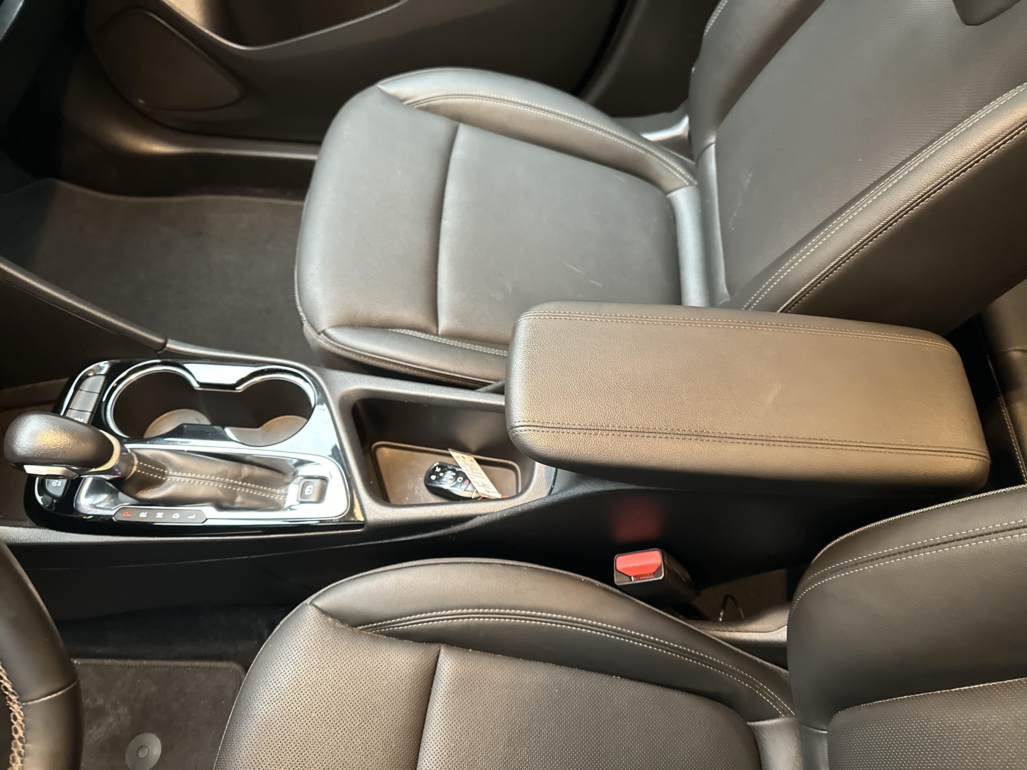 Used 2024 Buick Encore GX Sport Touring w/ Comfort Package FWD image 36