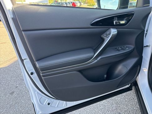 New 2026 Mitsubishi Eclipse Cross Black Edition image 28