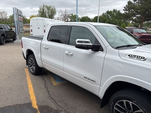 Used 2025 RAM 1500 Limited AWD/4WD image 3
