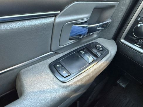 Used 2017 RAM 4500 Tradesman w/ Power & Remote Entry Group image 24