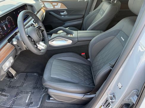 New 2026 Mercedes-Benz GLE 63 AMG S image 10