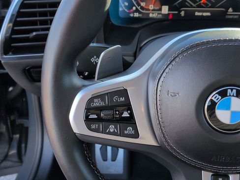 Used 2023 BMW M850i xDrive Coupe image 19