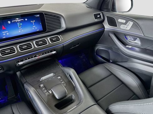Used 2025 Mercedes-Benz GLE 450 4MATIC image 24