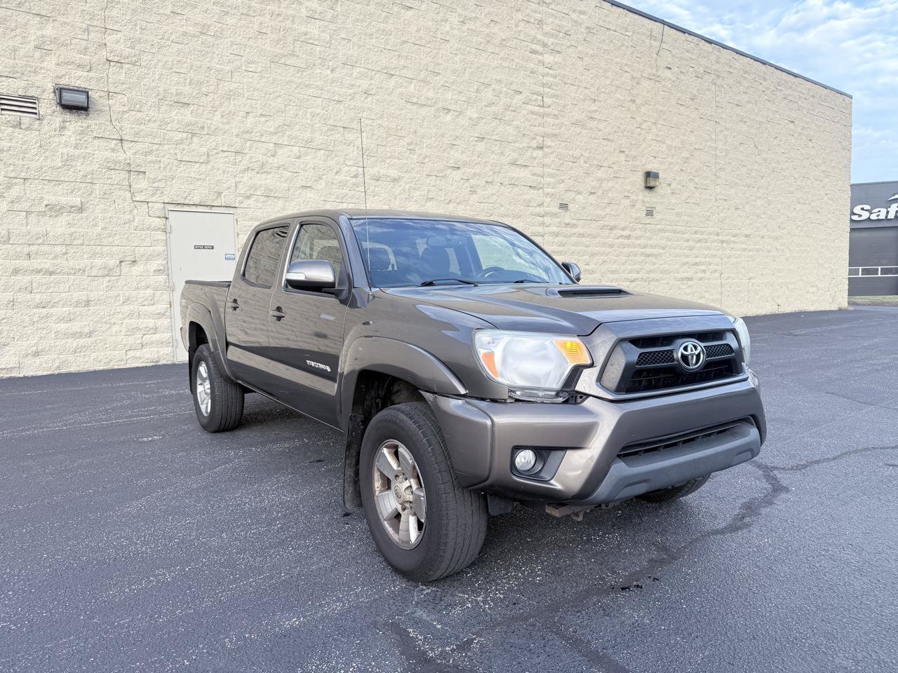 Used 2012 Toyota Tacoma PreRunner w/ TRD Sport Pkg RWD image 7