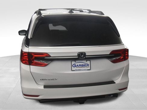 Used 2023 Honda Odyssey EX-L image 6