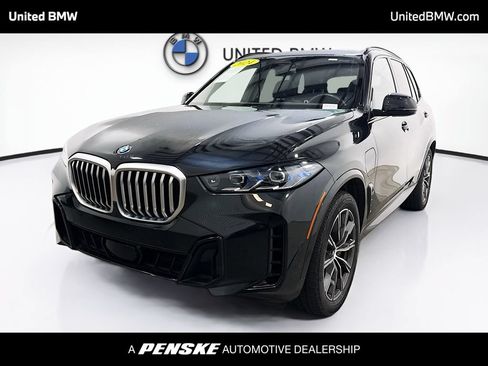 Used 2024 BMW X5 xDrive50e w/ Executive Package AWD/4WD image 1