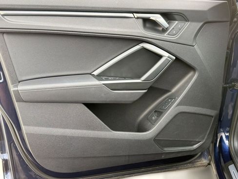 Used 2022 Audi Q3 2.0T Premium Plus image 11