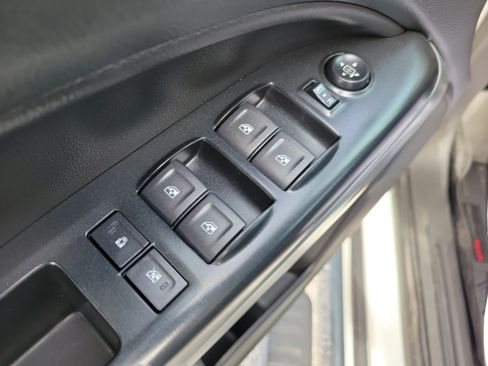 Used 2019 Chevrolet Colorado LT w/ Redline Special Edition image 17