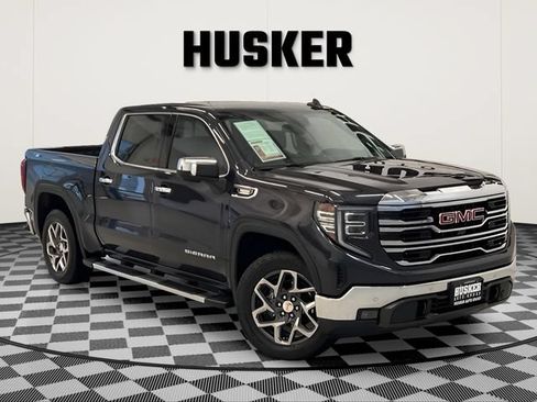 Certified 2023 GMC Sierra 1500 SLT w/ SLT Premium Plus Package AWD/4WD image 1
