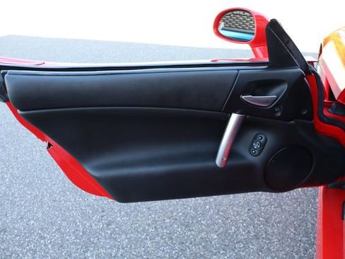 Used 2005 Dodge Viper SRT-10 RWD image 9