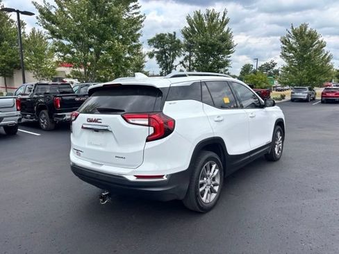 Used 2023 GMC Terrain SLT AWD/4WD image 6