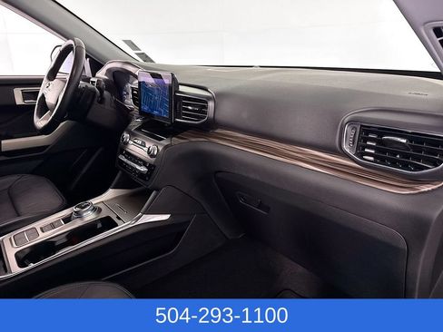 Used 2020 Ford Explorer Limited RWD image 33