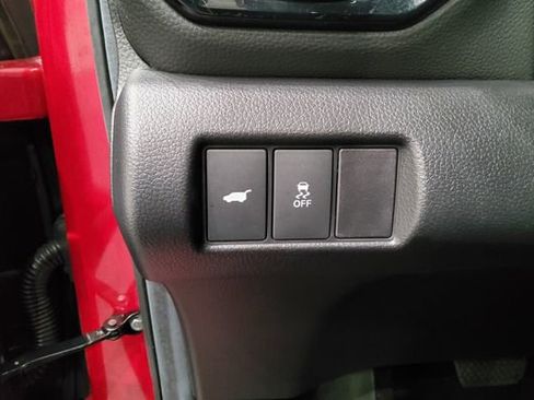 Certified 2025 Honda Pilot Touring image 34