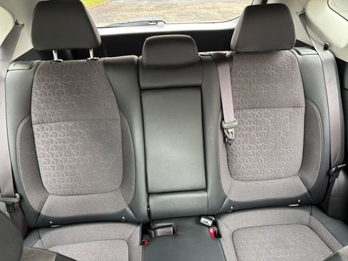 Used 2025 Kia Seltos S image 33