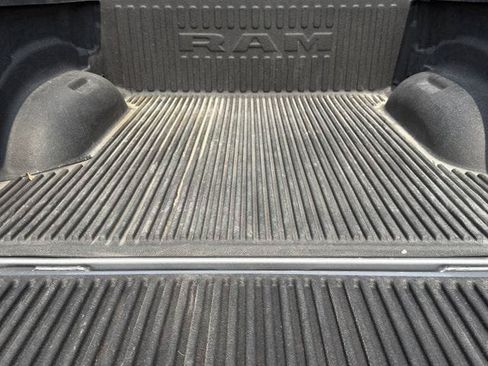 Used 2023 RAM 1500 Laramie AWD/4WD image 28