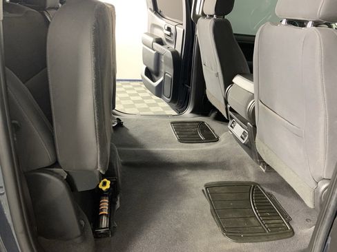 Used 2020 Chevrolet Silverado 1500 LT image 19