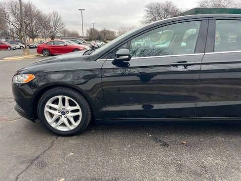 Used 2014 Ford Fusion SE image 11
