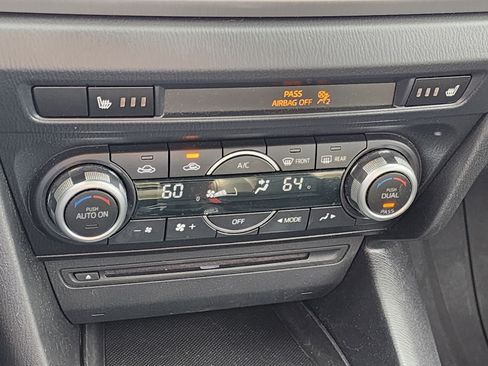 Used 2016 MAZDA MAZDA3 s Grand Touring image 20