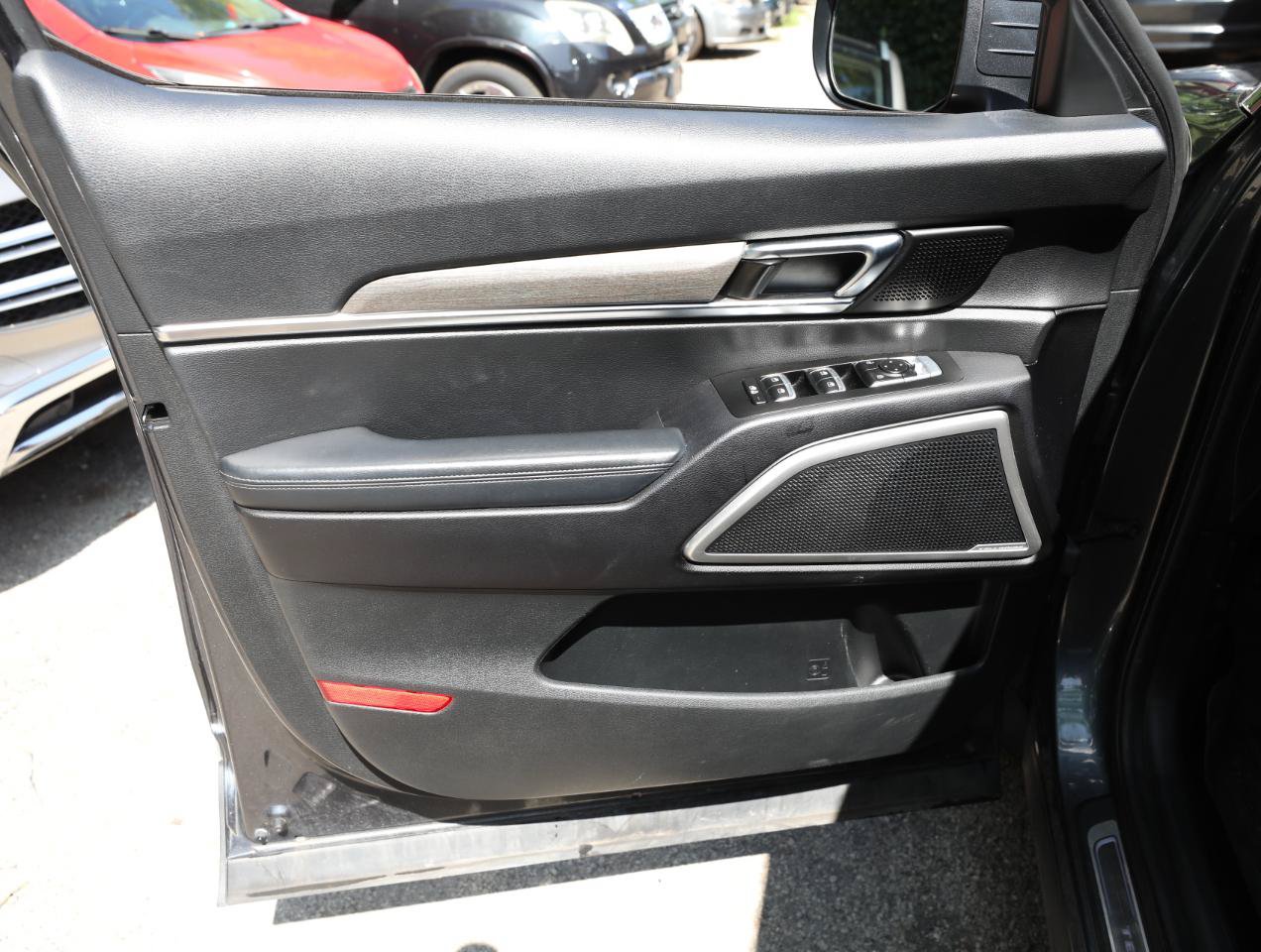 Used 2020 Kia Telluride EX w/ EX Premium Package AWD/4WD image 17